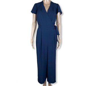 Vince Camuto Waist tie v-neck jumpsuit- size 8